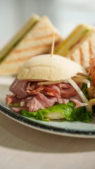 Sándwich servido en Marialé